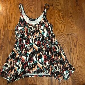 3/$15 - asymetric tank size xs